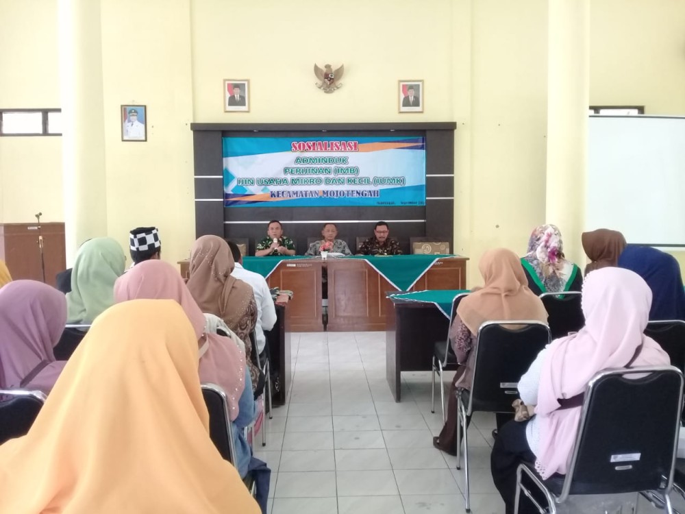 Sosialisasi Adminduk, Perijinan (IMB), Ijin Usaha Mikro dan Kecil (IUMK) Kecamatan Mojotengah